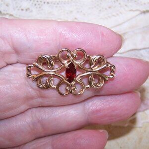 Edwardian Revival Gold Plated Red Rhinestone Costume Pin Brooch